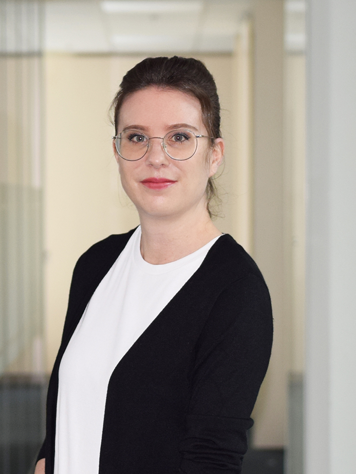 Raffaela Scheller - Mandatsleiterin - Visita Treuhand AG - Abacus - Treuhand - Treuhänder in Lenzburg - Buchführung - Administration - Jahresrechnung - Steuern - Beratung - Schweiz