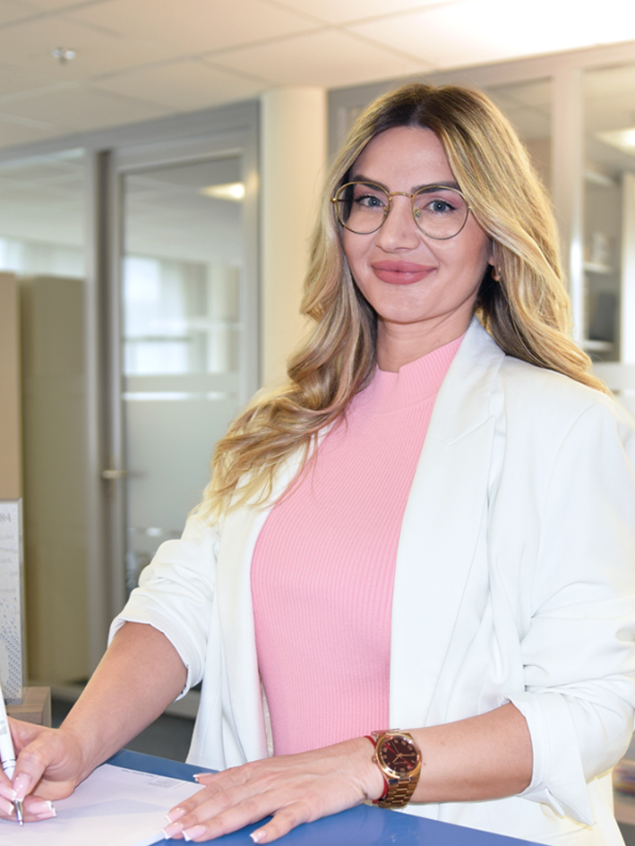 Sanela Milanovic - Sachbearbeiterin Sekretariat und Marketing - Visita Treuhand AG - Abacus - Treuhand - Treuhänder in Lenzburg - Buchführung - Administration - Jahresrechnung - Steuern - Beratung - Schweiz